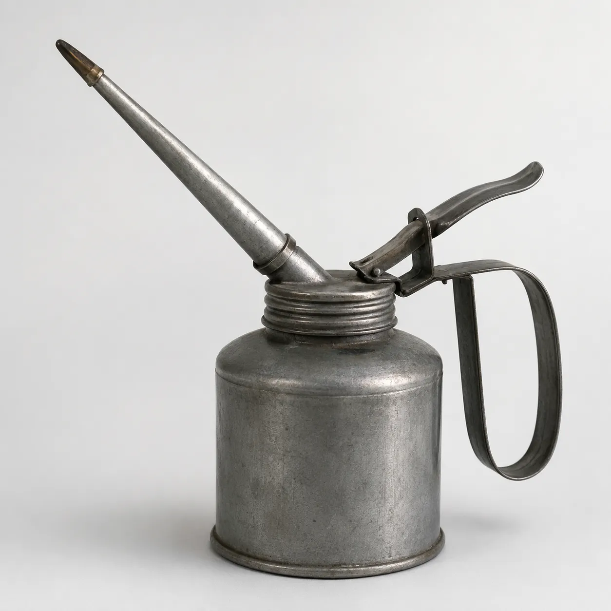 oil can